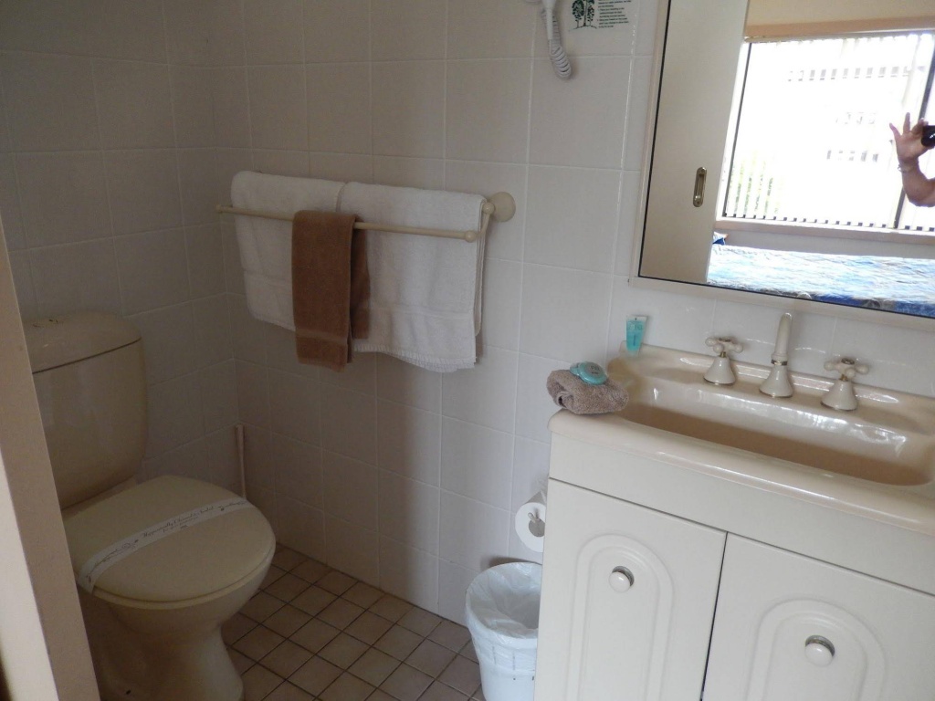 The Pioneer Way Motel