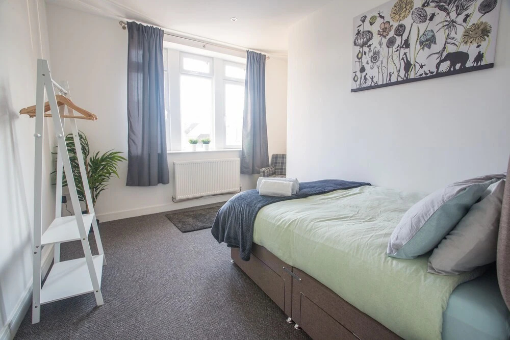 Short Stay Bristol - Two Mile Hill Apartment