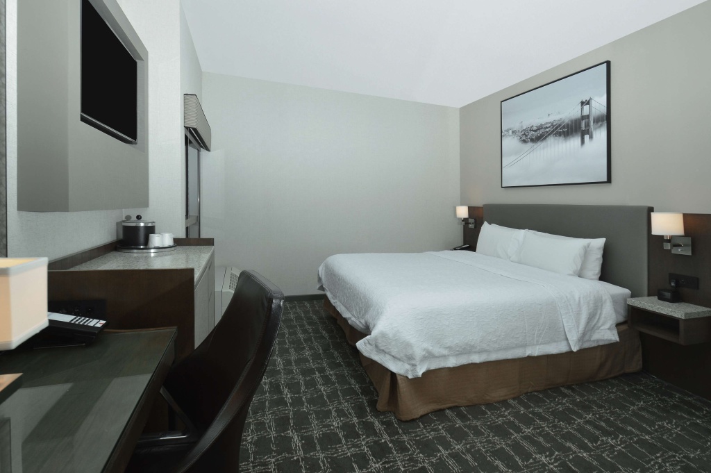 Hampton Inn - Paragould