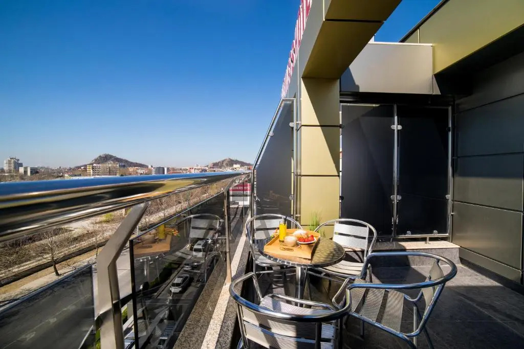 Business Hotel Plovdiv - Central Location