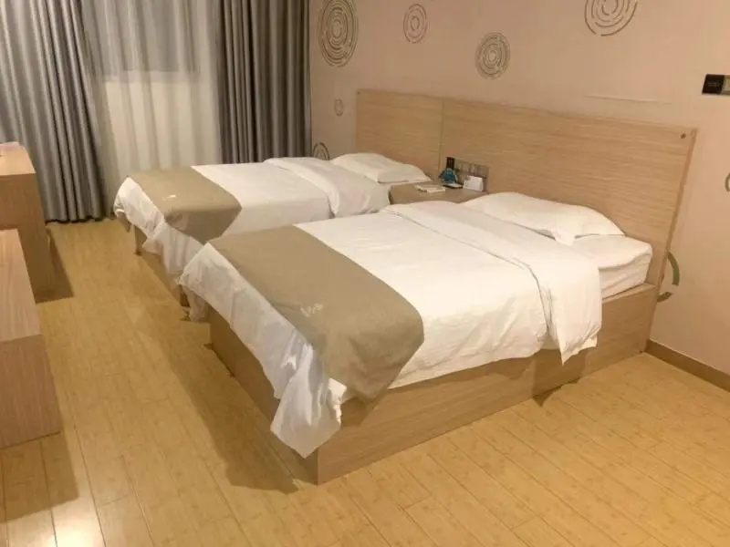 GreenTree Inn Yancheng Dongtai Fuan Town Express Hotel