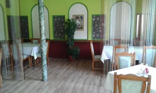 B&B Apolon