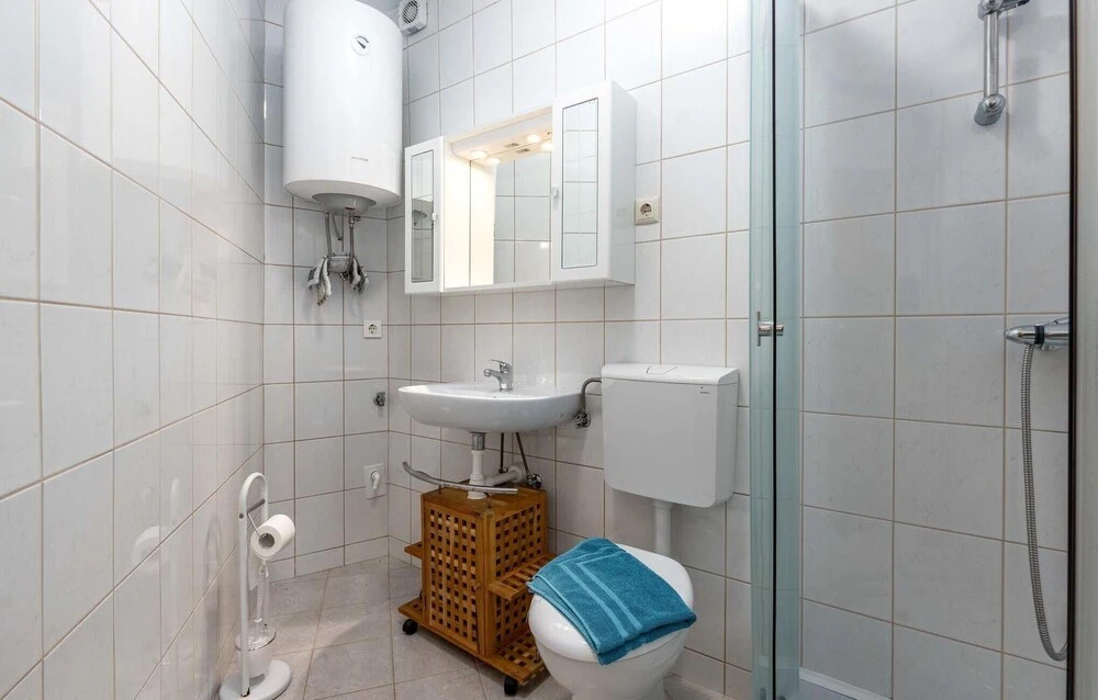 Amazing Apartment in Crikvenica With Wifi
