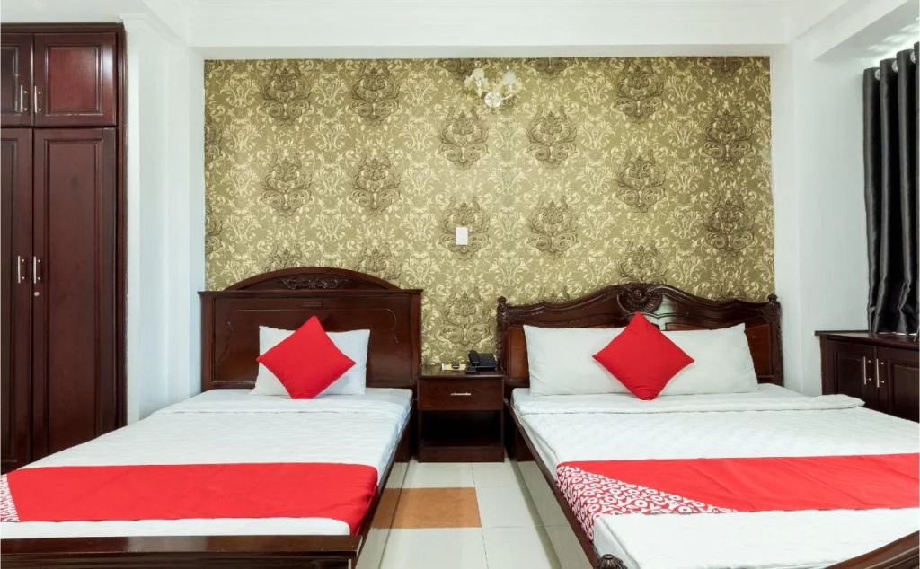 127 Quynh Kim Hotel