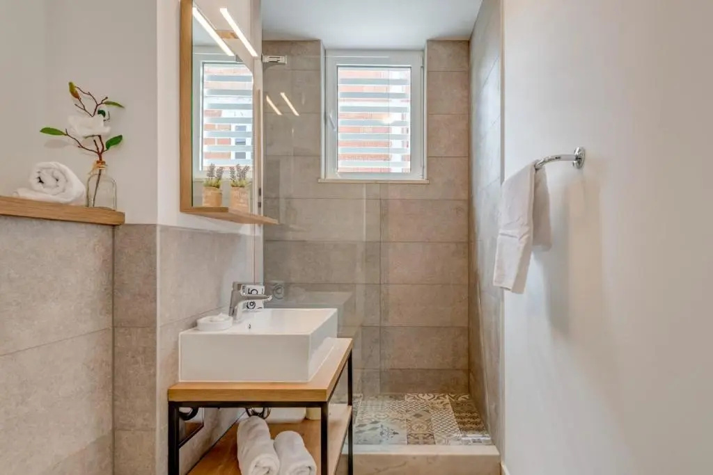BRETIA apartments & more