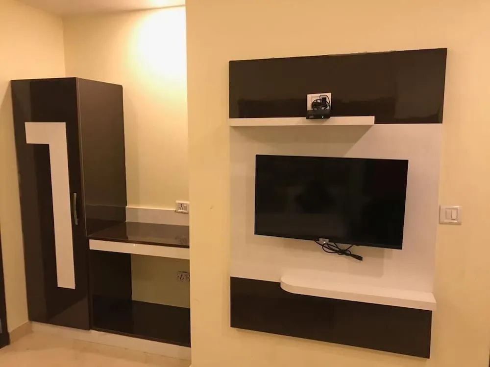 ADB Rooms Hotel Olive International