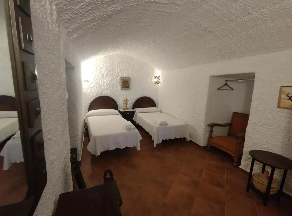 Cuevas La Cocinillas