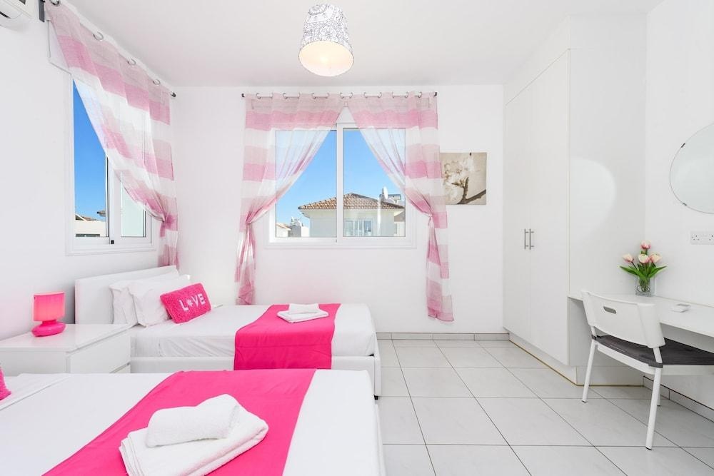 Avra Villa #22