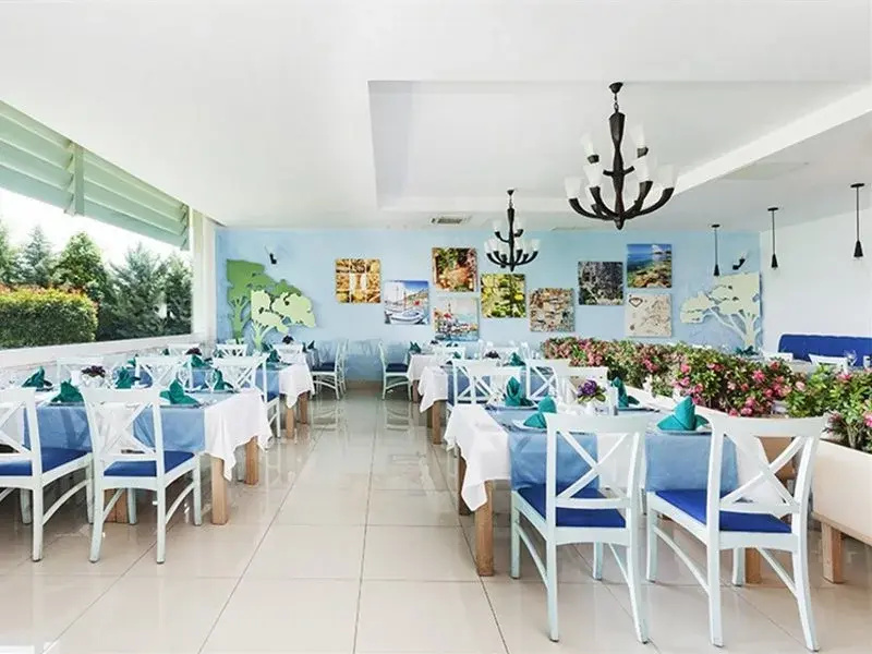 Febeach Resort Spa (*****)