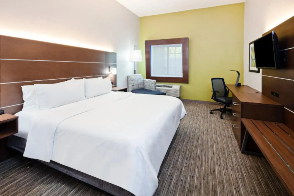 Holiday Inn Express & Suites Rancho Mirage - Palm Spgs Area by IHG