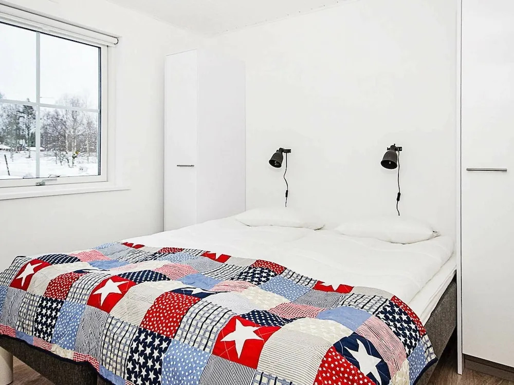 8 Person Holiday Home in Sysslebäck