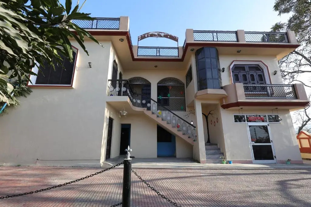 Goroomgo Adhya Inn Bhimtal