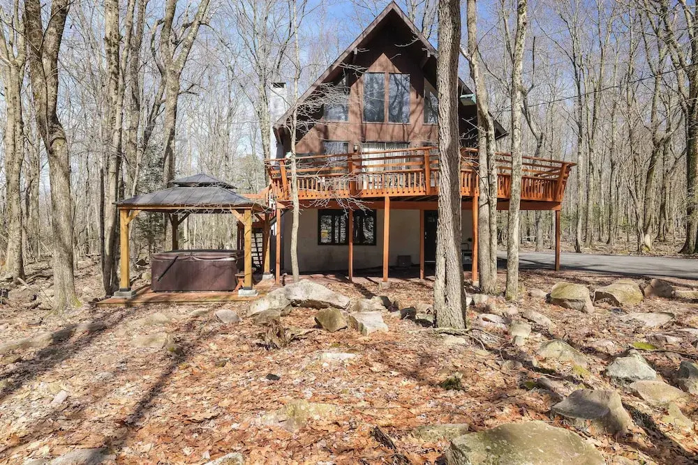Grateful Escape Avantstay Hot Tub, Sauna, Deck, Firepit, Beach Access