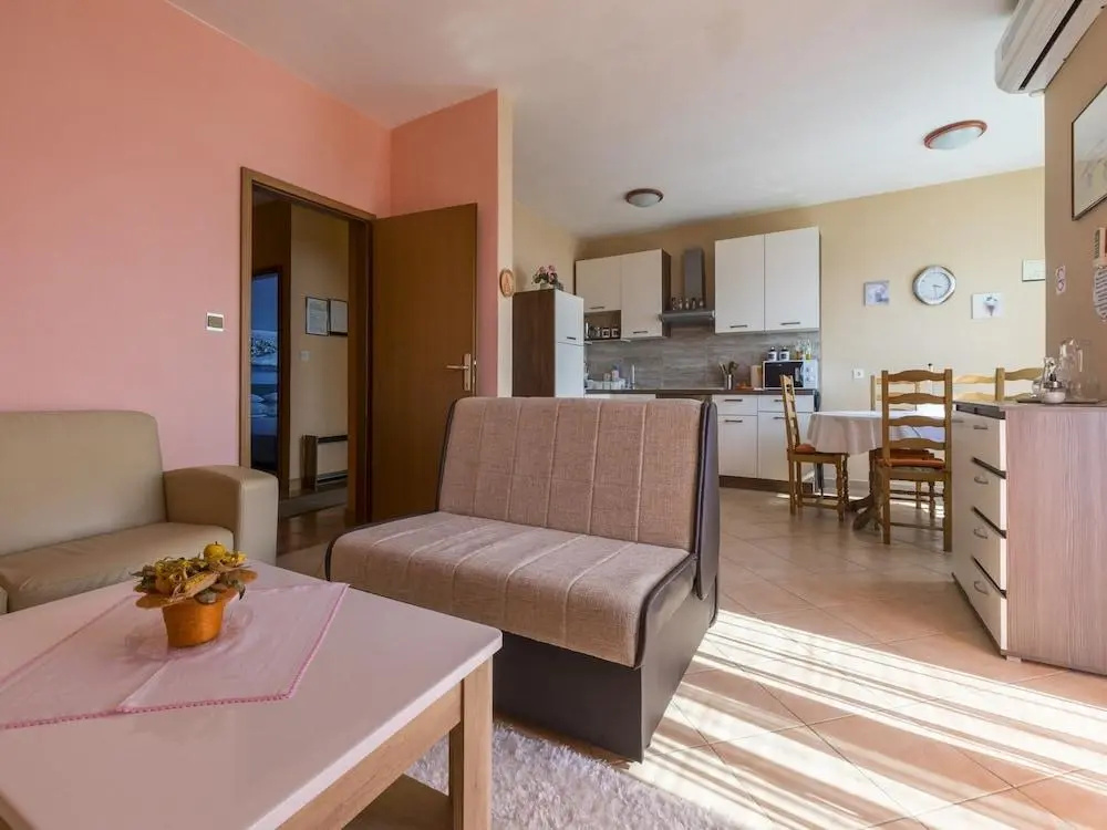 Apartments Dragica