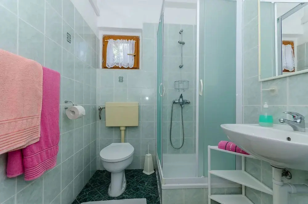 Apartments Jakov