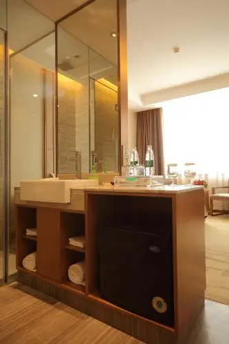 Days Inn Panyu