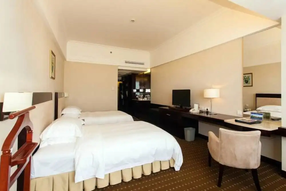 Tienyow Grand Hotel