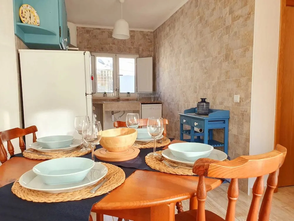 Caparica Surf Apartment by Host-Point