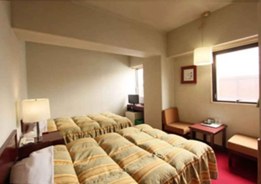 Ueda Plaza Hotel