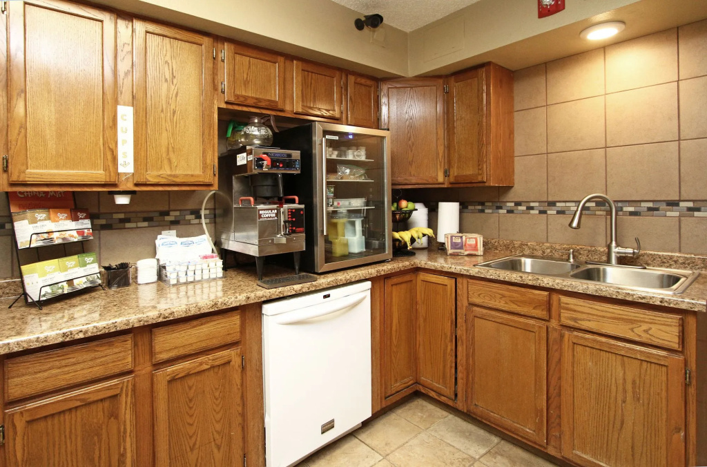 New Victorian Inn & Suites-Norfolk