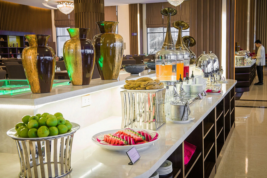 Muong Thanh Grand Cua Lo Hotel