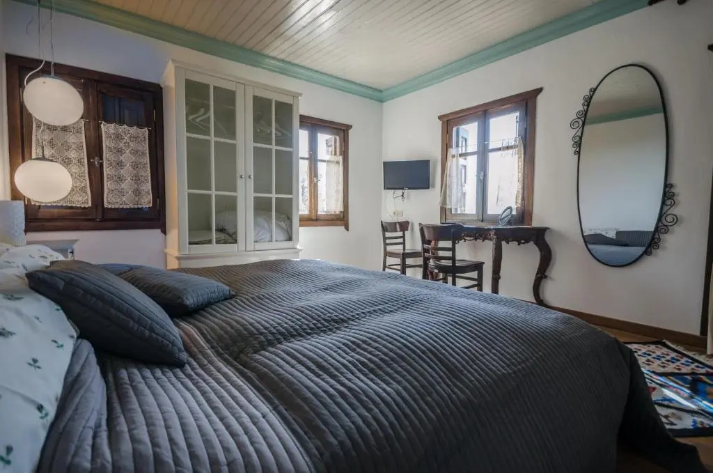 Rigas Pinakoti Lodge