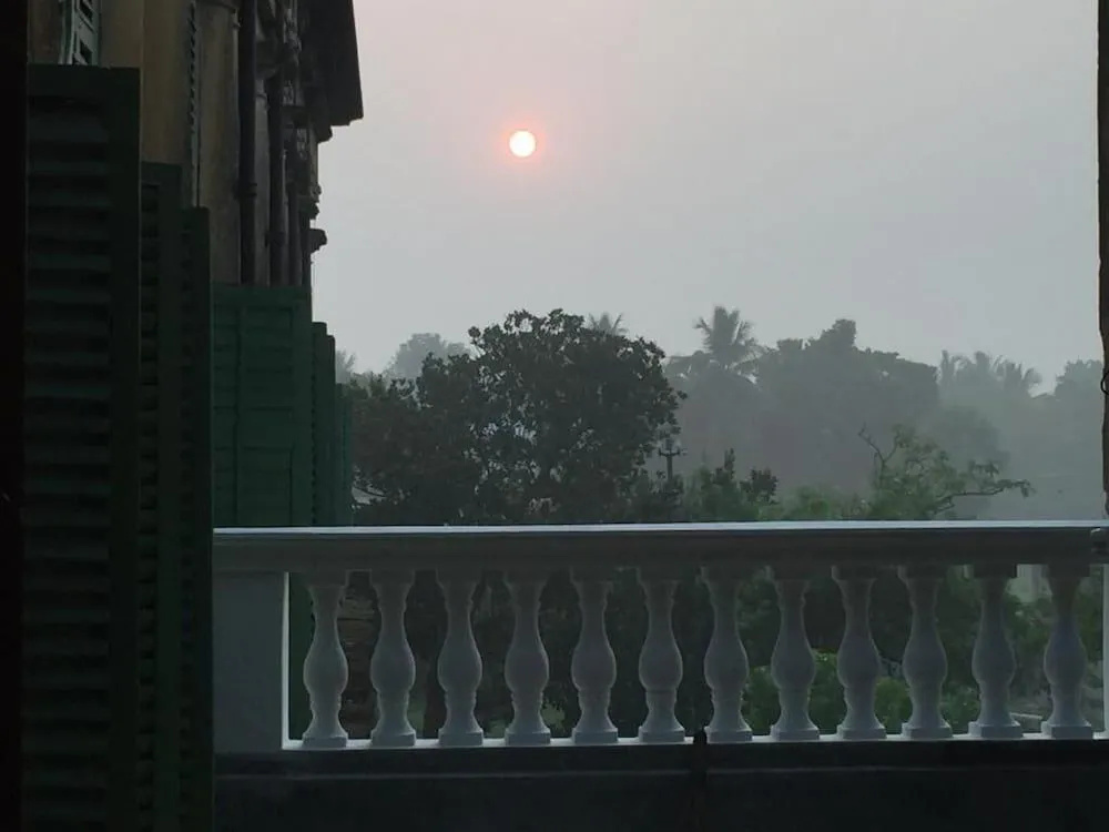 COSSIMBAZAR PALACE OF THE ROYS ( RAJBARI)