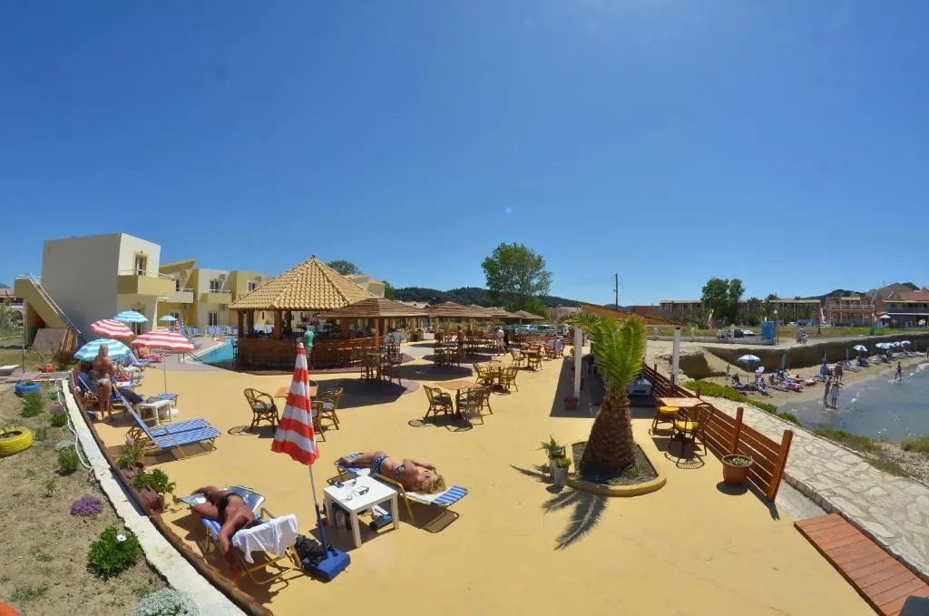 Del Mare Beach Hotel