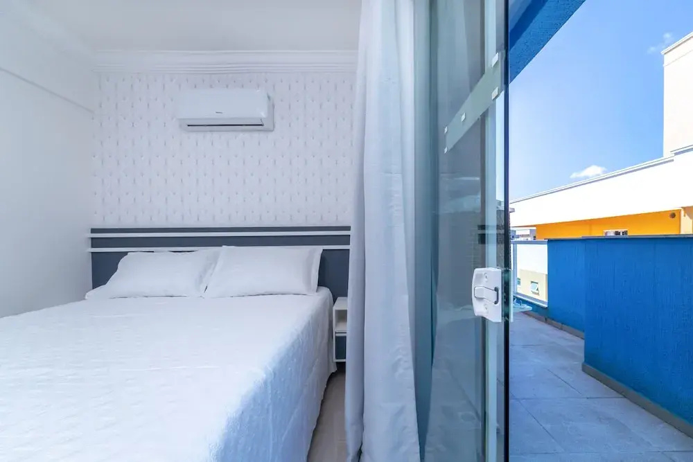 Cobertura 3 quartos sendo uma suíte