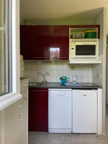 appartement proche mer avec jardin ensoleillé