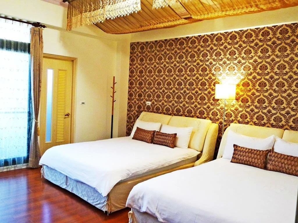 Amicasa Guesthouse