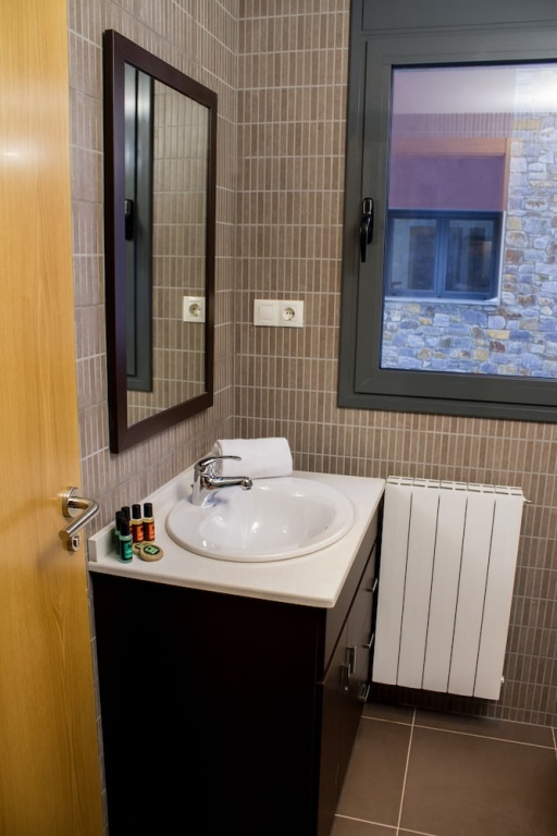 Vista Canillo Apartments