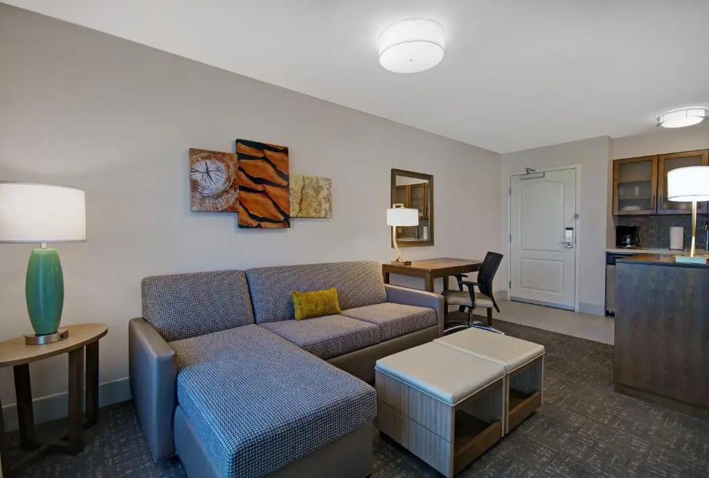 Staybridge Suites Sterling Heights - Detroit Area by IHG