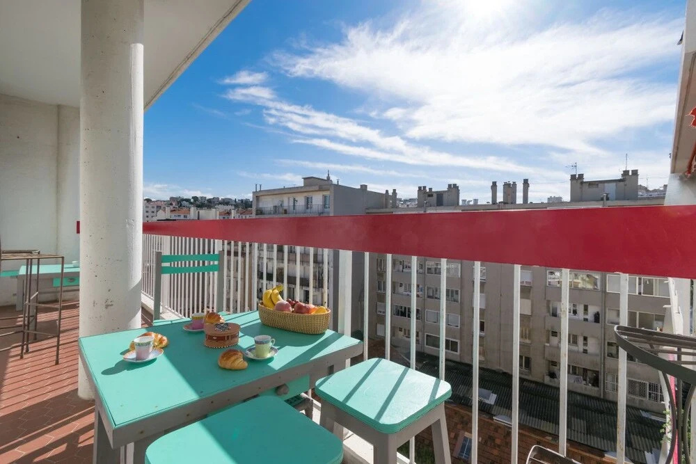Three-roomed With Terrace & Garage - 7th Heart