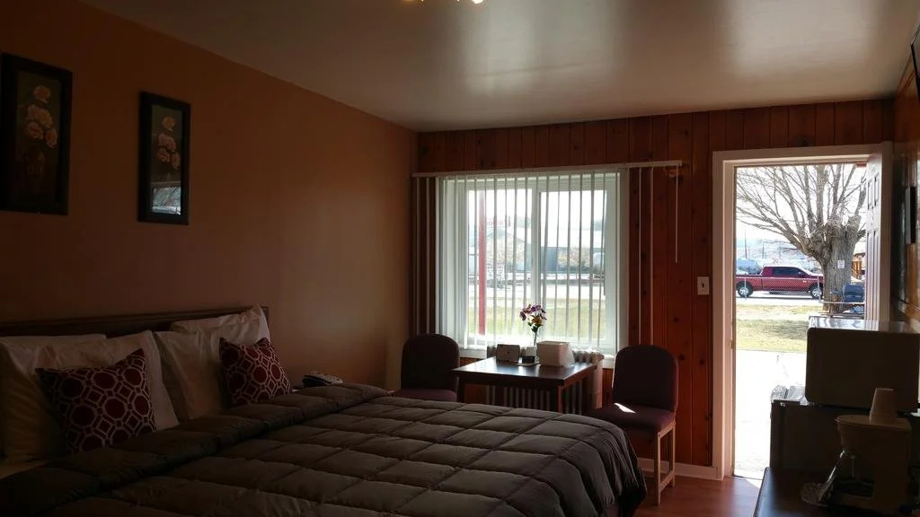 H Motel