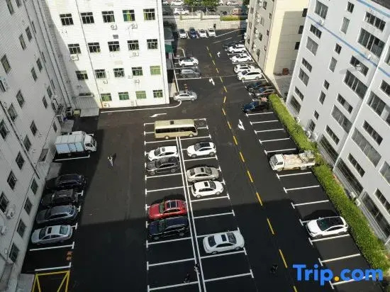 Starway Hotel (Weihai Shandong University Huoju 8th Street)