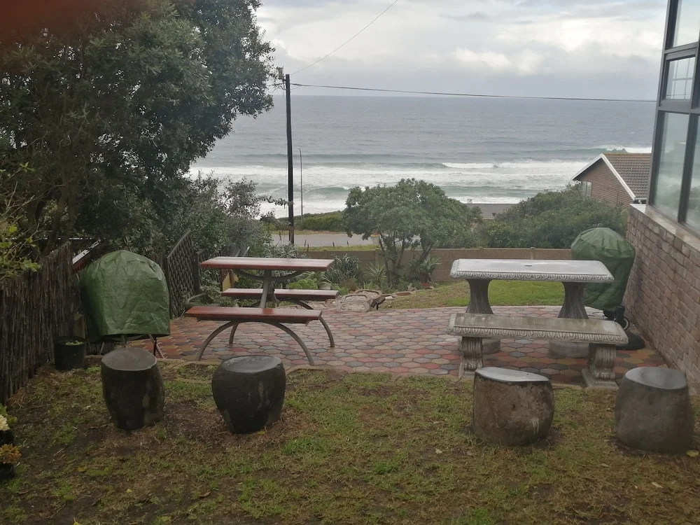 Beach House On 18p Repens