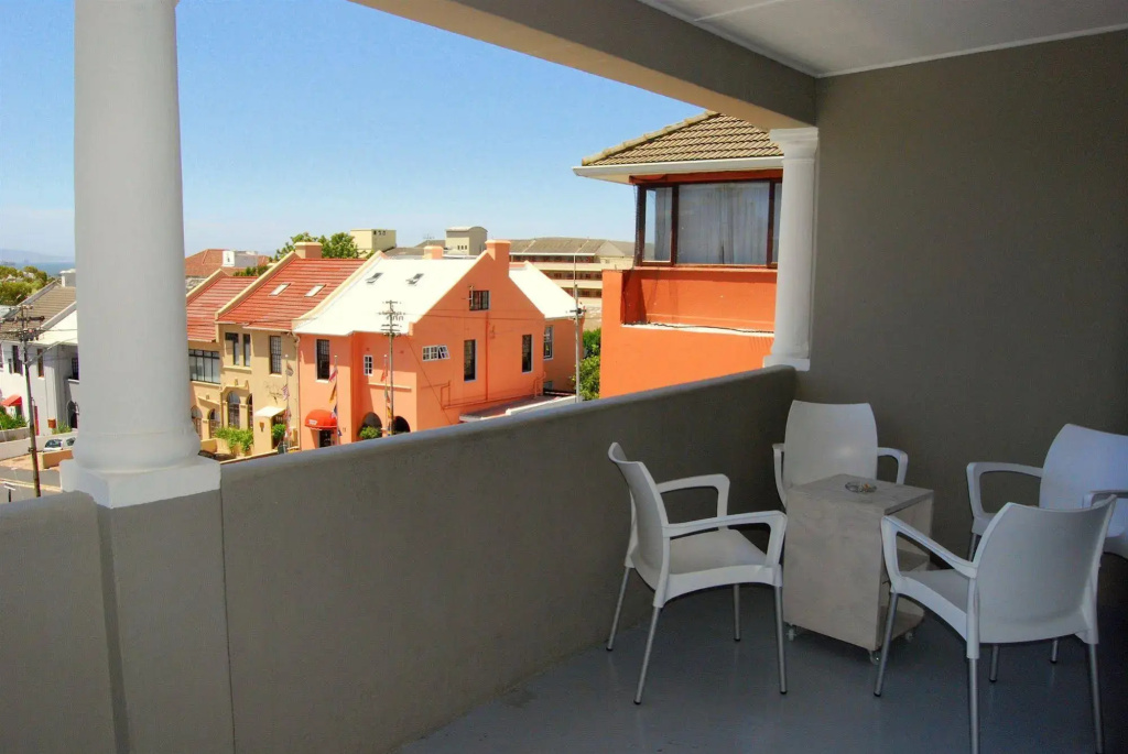 Ashanti Lodge Green Point