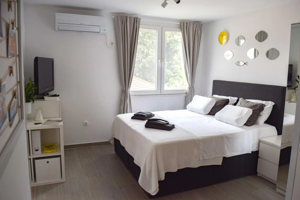 Studio Apartments Anija