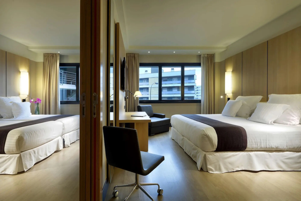 Отель Occidental Bilbao
