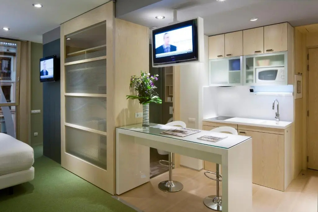 Ako Suite Hotel