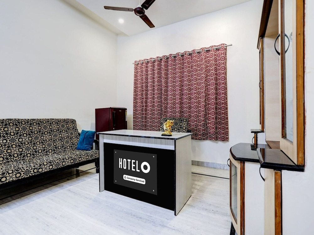 OYO Hotel O Ashok Nagar Near JNTU College