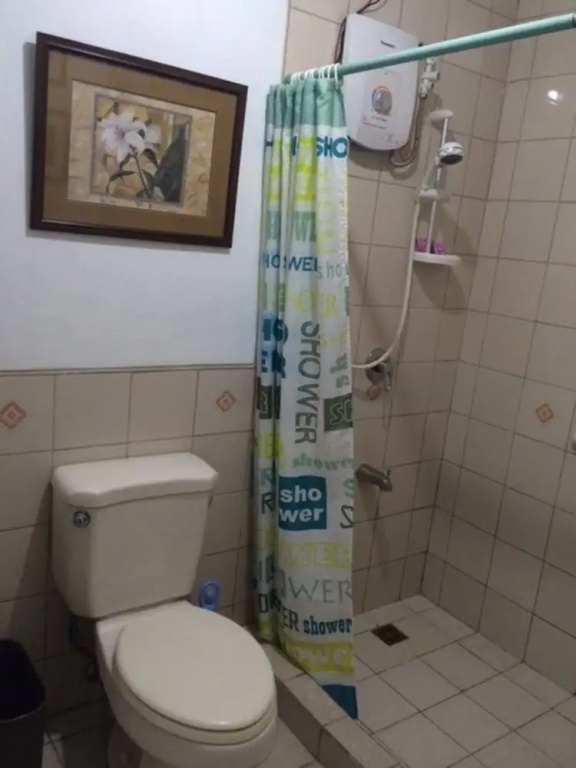1 Br Robinsons Place Manila- Rpr07