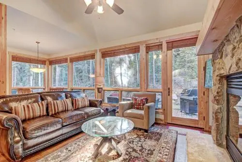 Settlers Creek Townhomes