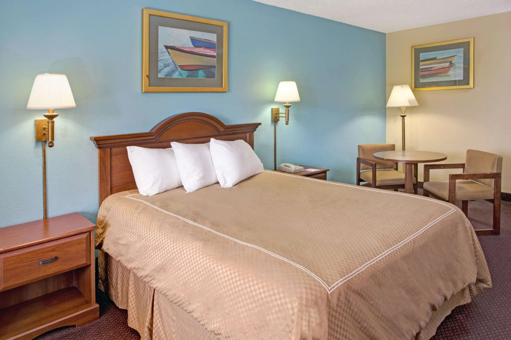 Days Inn Fayetteville