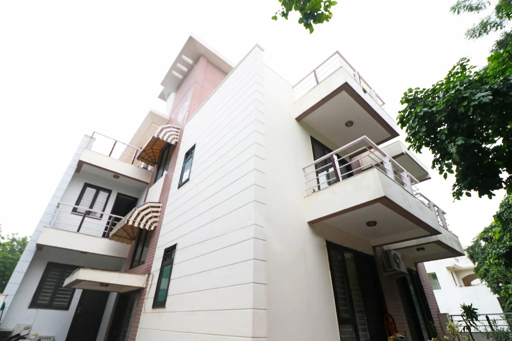 OYO 18685 Shweta Inn