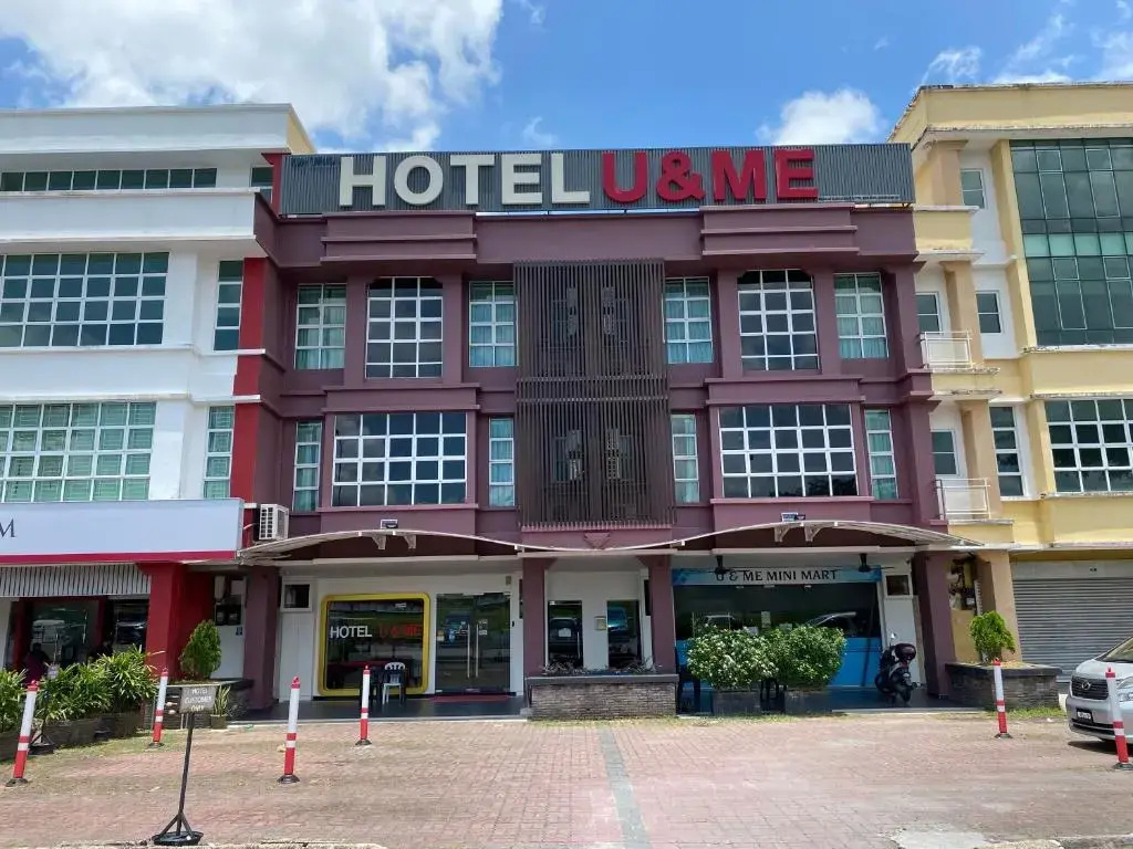 U & Me Hotel