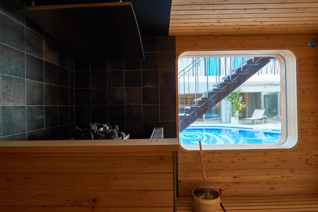 8HOTEL Chigasaki