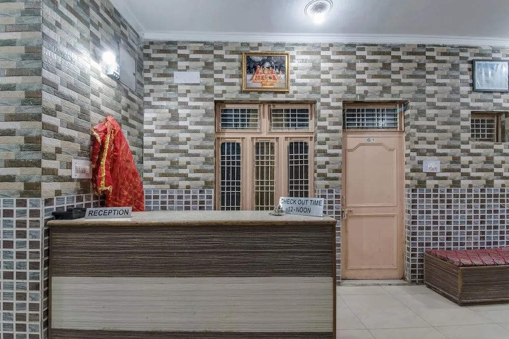 OYO 24893 Palak Lodge