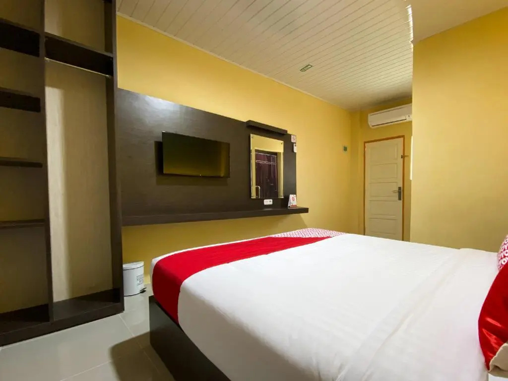 Oyo Kelapa Gading Guesthouse